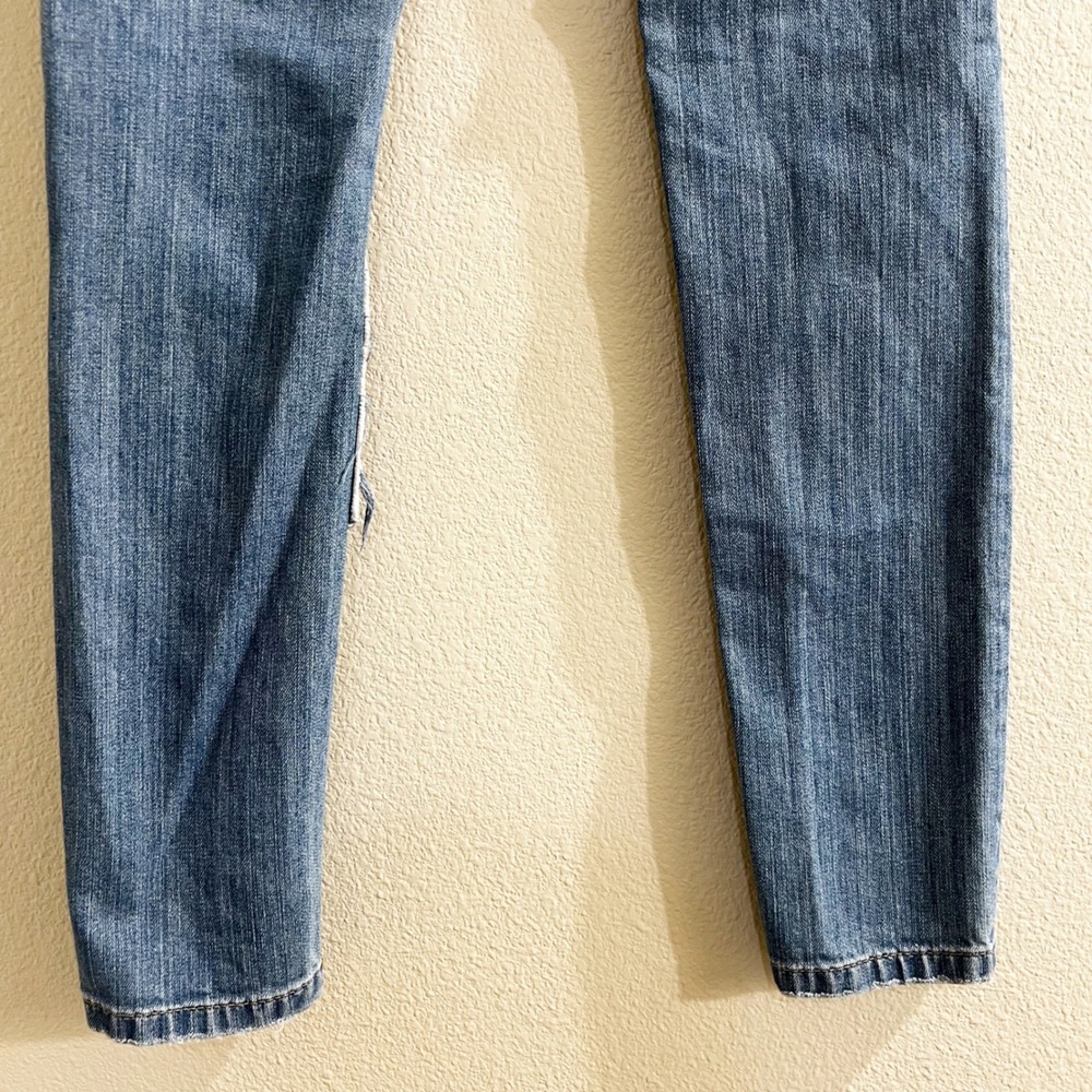 Free People Patchwork Distressed Skinny Jeans Blue Size 26 Womens Low Rise Boho - Picture 7 of 7